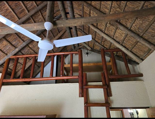 4 BEDROOM FREESTANDING FOR SALE IN LAKELAND ESTATE